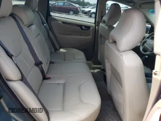 2004 Volvo V70 with VIN YV1SW61T442369211, listed as a Copart auction lot 69354244 with 245,721 mi miles and Clean Title. Bid and sale history available at carsss.com. Image 10.