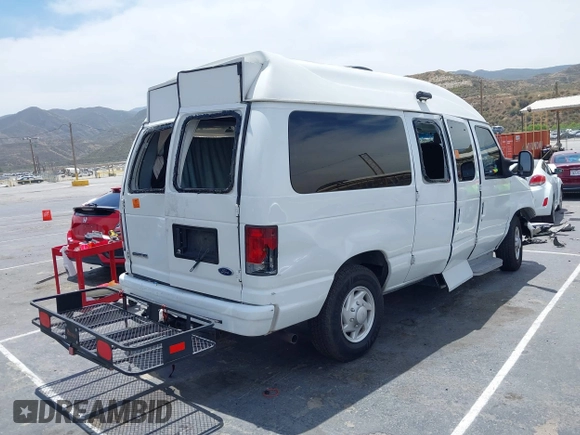2006 Ford Econoline Cargo с VIN 1FTNE24W66DA55989, выставлен на аукционе IAAI как лот 42358587 с пробегом Не указан миль и . История ставок и продаж доступна на DreamBid. Изображение 4.