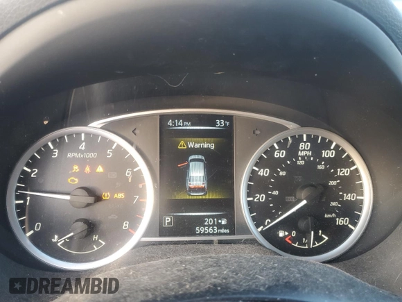 2017 Nissan Sentra SR z VIN 3N1AB7AP5HY317795, wystawiony jako Copart lot #58006745 z przebiegiem 59 563 mil mil oraz Nie do naprawy • Non repairable. Historia ofert i sprzedaży dostępna na DreamBid. Obrazek 9.