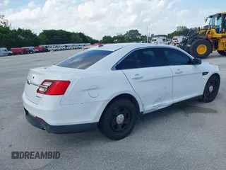 2017 Ford Police Interceptor Sedan with VIN 1FAHP2L87HG133682, listed as a IAAI auction lot 41898807 with 64,078 mi miles. Bid and sale history available at carsss.com. Image 4.