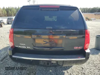 2013 GMC Yukon XL SLT z VIN 1GKS2KE77DR301715, wystawiony jako Copart lot #51524415 z przebiegiem 168 247 mil mil oraz Szkoda całkowita • Salvage title. Historia ofert i sprzedaży dostępna na DreamBid. Obrazek 6.
