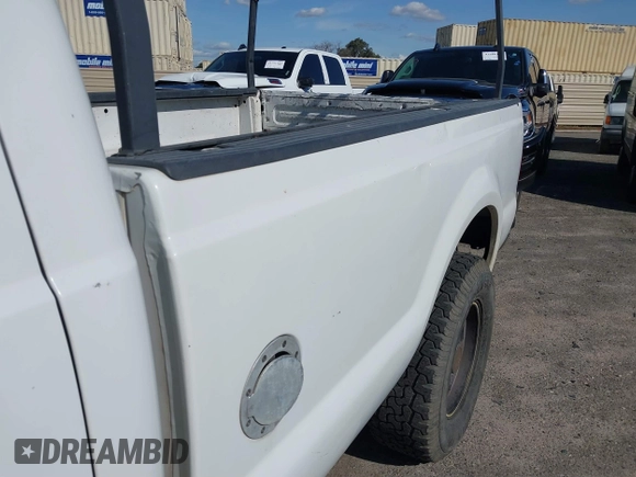 2005 Ford Super Duty F-250 XL with VIN 1FTSX20515EB09203, listed as a IAAI auction lot 41849426 with 179,296 mi miles. Bid and sale history available at carsss.com. Image 16.