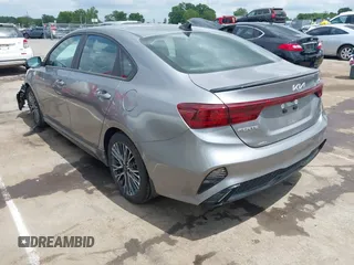 2023 Kia Forte GT-Line z VIN 3KPF54AD3PE641178, wystawiony jako IAAI lot #42114495 z przebiegiem 14 032 mil mil oraz . Historia ofert i sprzedaży dostępna na DreamBid. Obrazek 3.