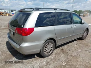 2008 Toyota Sienna XLE z VIN 5TDZK22C78S206493, wystawiony jako IAAI lot #42364282 z przebiegiem 216 662 mil mil oraz . Historia ofert i sprzedaży dostępna na DreamBid. Obrazek 4.
