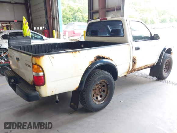 2001 Toyota Tacoma with VIN 5TEPM62N91Z841539, listed as a IAAI auction lot 42628562 with 445,105 mi miles and . Bid and sale history available at DreamBid. Image 4.