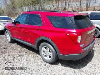 2021 Ford Explorer XLT z VIN 1FMSK8DH4MGC47581, wystawiony jako IAAI lot #42151310 z przebiegiem 50 866 mil mil oraz . Historia ofert i sprzedaży dostępna na DreamBid. Obrazek 3.