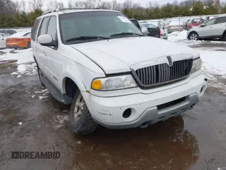 2002 Lincoln Navigator z VIN 5LMFU28R12LJ06397, wystawiony jako IAAI lot #41329573 z przebiegiem Nie podano mil oraz . Historia ofert i sprzedaży dostępna na DreamBid. Obrazek 1.