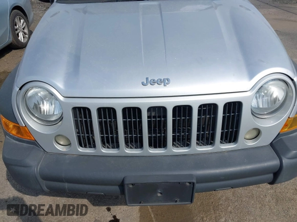 2006 Jeep Liberty Sport with VIN 1J4GL48K46W230661, listed as a IAAI auction lot 41786555 with 134,405 mi miles and . Bid and sale history available at carsss.com. Image 6.