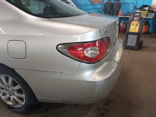 2002 Lexus ES 300 with VIN JTHBF30G425035697, listed as a IAAI auction lot 42588600 with 140,660 mi miles and . Bid and sale history available at DreamBid. Image 6.