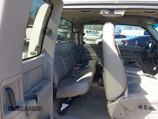 2001 Chevrolet Silverado 1500 LT with VIN 1GCEC19T01Z152616, listed as a IAAI auction lot 41454877 with 208,347 mi miles. Bid and sale history available at carsss.com. Image 8.