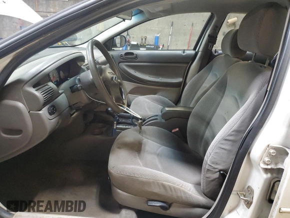 2005 Chrysler Sebring with VIN 1C3EL46X45N678998, listed as a Copart auction lot 80430364 with 139,649 mi miles and Clean title. Bid and sale history available at DreamBid. Image 7.
