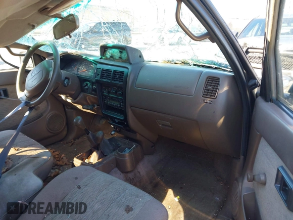 1998 Toyota Tacoma with VIN 4TAWN72N2WZ056597, listed as a IAAI auction lot 41636584 with 147,695 mi miles and . Bid and sale history available at DreamBid. Image 5.