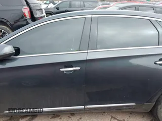 2018 Cadillac XTS Luxury with VIN 2G61M5S30J9164758, listed as a IAAI auction lot 41648265 with 173,134 mi miles and . Bid and sale history available at carsss.com. Image 15.