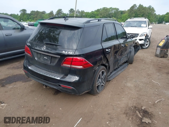 2017 Mercedes-Benz GLE 43 AMG с VIN 4JGDA6EB6HA959190, выставлен на аукционе IAAI как лот 42463806 с пробегом 106 420 миль миль и . История ставок и продаж доступна на DreamBid. Изображение 4.