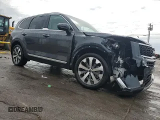 2022 Kia Telluride S with VIN 5XYP64HC3NG304606, listed as a Copart auction lot 60251245 with 33,514 mi miles and Salvage title. Bid and sale history available at DreamBid. Image 4.