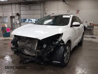 2016 Kia Sorento SX with VIN 5XYPKDA51GG077698, listed as a IAAI auction lot 41501354 with 185,494 mi miles. Bid and sale history available at carsss.com. Image 6.