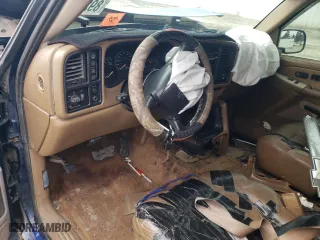 2000 Chevrolet Silverado 1500 LS with VIN 1GCEK19T0YE331310, listed as a Copart auction lot 89279075 with 0 mi miles and Salvage Title. Bid and sale history available at carsss.com. Image 8.
