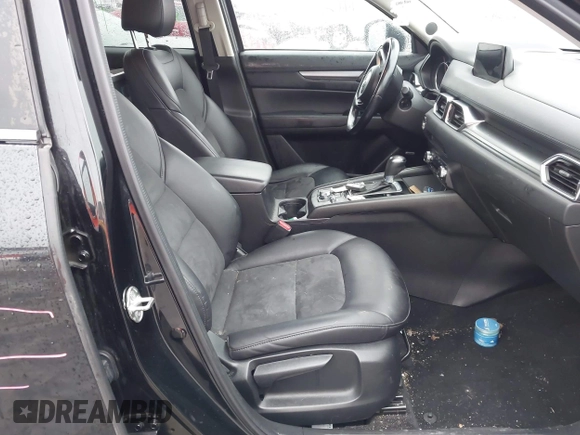 2018 Mazda CX-5 Touring with VIN JM3KFBCMXJ0450040, listed as a IAAI auction lot 41650824 with 83,133 mi miles. Bid and sale history available at carsss.com. Image 5.