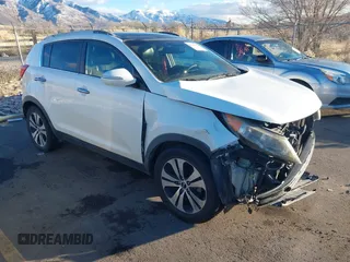 2011 Kia Sportage EX with VIN KNDPC3A26B7071964, listed as a IAAI auction lot 41130400 with 154,821 mi miles and . Bid and sale history available at DreamBid. Image 1.