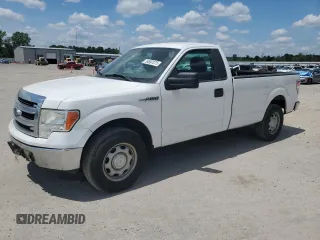 2014 Ford F-150 XL с VIN 1FTNF1CF2EKD21155, выставлен на аукционе Copart как лот 54897075 с пробегом 156 681 миль миль и Списание • Salvage title. История ставок и продаж доступна на DreamBid. Изображение 1.