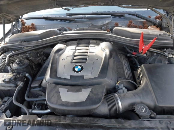 2007 BMW 5 Series 550i with VIN WBANB53587CP05848, listed as a IAAI auction lot 41829797 with 100,639 mi miles and . Bid and sale history available at DreamBid. Image 10.