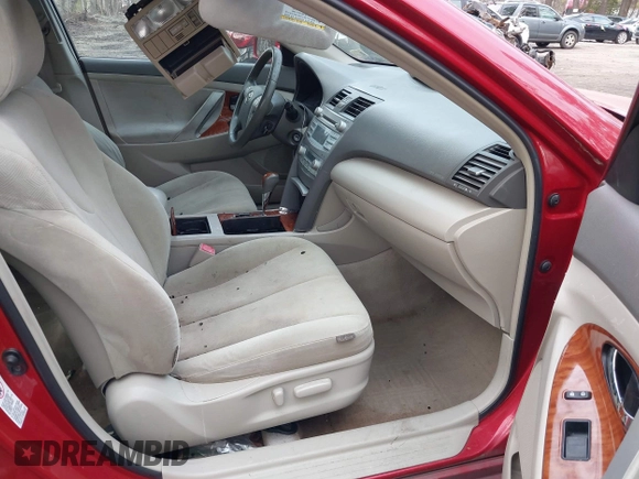 2009 Toyota Camry with VIN 4T1BE46K09U310032, listed as a IAAI auction lot 41653661 with 195,383 mi miles. Bid and sale history available at carsss.com. Image 5.