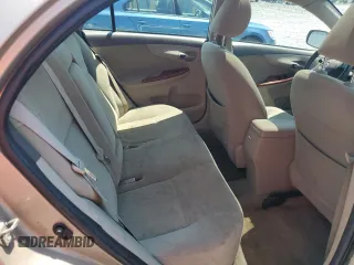 2010 Toyota Corolla z VIN 2T1BU4EE6AC361670, wystawiony jako Copart lot #63895185 z przebiegiem 375 507 mil mil oraz Czysty tytuł • Clean title. Historia ofert i sprzedaży dostępna na DreamBid. Obrazek 10.
