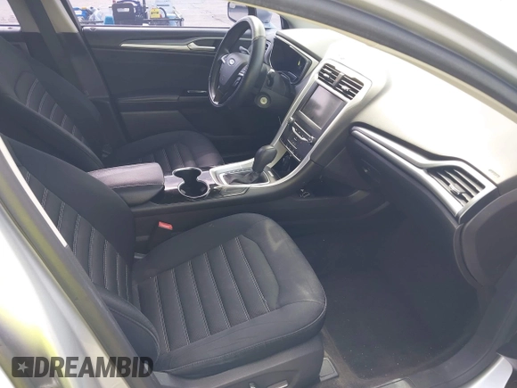 2015 Ford Fusion SE with VIN 3FA6P0H70FR141768, listed as a IAAI auction lot 42085851 with 134,844 mi miles. Bid and sale history available at carsss.com. Image 5.