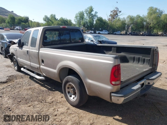 2003 Ford F-250 XL с VIN 1FTNX20F63EA68716, выставлен на аукционе IAAI как лот 42263651 с пробегом 181 913 миль миль и . История ставок и продаж доступна на DreamBid. Изображение 3.