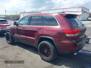 2017 Jeep Grand Cherokee Laredo with VIN 1C4RJEAG4HC965368, listed as a IAAI auction lot 42034698 with 110,152 mi miles. Bid and sale history available at carsss.com. Image 3.