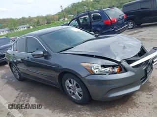 2012 Honda Accord SE z VIN 1HGCP2F66CA195604, wystawiony jako IAAI lot #42073000 z przebiegiem 206 501 mil mil oraz . Historia ofert i sprzedaży dostępna na DreamBid. Obrazek 13.