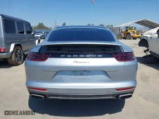 2020 Porsche Panamera with VIN WP0AA2A75LL101708, listed as a IAAI auction lot 39900713 with 13,098 mi miles. Bid and sale history available at carsss.com. Image 16.
