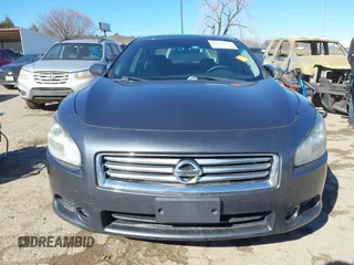 2012 Nissan Maxima SV z VIN 1N4AA5AP6CC848516, wystawiony jako IAAI lot #41711233 z przebiegiem 164 170 mil mil oraz . Historia ofert i sprzedaży dostępna na DreamBid. Obrazek 12.