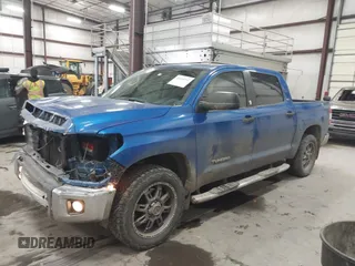 2018 Toyota Tundra 2WD SR5 with VIN 5TFEM5F15JX131991, listed as a IAAI auction lot 41084307 with 63,232 mi miles. Bid and sale history available at carsss.com. Image 18.