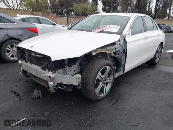 2020 Mercedes-Benz E 350 with VIN WDDZF8DB4LA745452, listed as a IAAI auction lot 42164224 with 53,934 mi miles and . Bid and sale history available at DreamBid. Image 6.