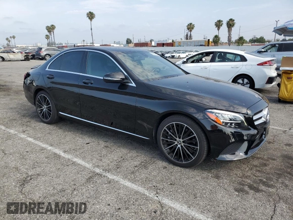 2019 Mercedes-Benz C 300 z VIN 55SWF8DB0KU317895, wystawiony jako Copart lot #59327855 z przebiegiem 47 455 mil mil oraz Szkoda całkowita • Salvage title. Historia ofert i sprzedaży dostępna na DreamBid. Obrazek 4.