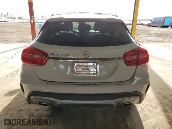 2015 Mercedes-Benz GLA 250 z VIN WDCTG4EB0FJ162587, wystawiony jako Copart lot #51152635 z przebiegiem 135 659 mil mil oraz Szkoda całkowita • Salvage title. Historia ofert i sprzedaży dostępna na DreamBid. Obrazek 6.