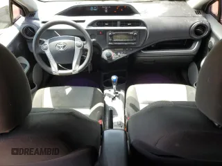 2014 Toyota Prius One with VIN JTDKDTB32E1082370, listed as a Copart auction lot 57522765 with 261,566 mi miles and Clean Title. Bid and sale history available at DreamBid. Image 8.