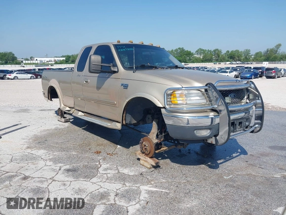 2000 Ford F-150 XL with VIN 1FTRX18L7YNA42980, listed as a IAAI auction lot 42273446 with 208,563 mi miles and . Bid and sale history available at DreamBid. Image 1.