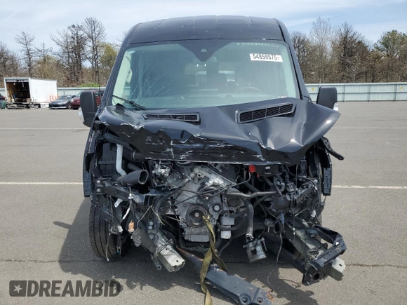 2024 Ford Transit Passenger XL with VIN 1FBAX2C87RKA89021, listed as a Copart auction lot 54859575 with 28,791 mi miles and Salvage title. Bid and sale history available at DreamBid. Image 5.