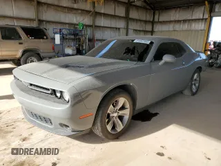 2019 Dodge Challenger SXT z VIN 2C3CDZAG2KH525307, wystawiony jako Copart lot #51947355 z przebiegiem 78 439 mil mil oraz Szkoda całkowita • Salvage title. Historia ofert i sprzedaży dostępna na DreamBid. Obrazek 1.