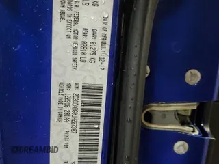 2018 Chrysler 300 S z VIN 2C3CCABG0JH227307, wystawiony jako Copart lot #52359835 z przebiegiem 141 832 mil mil oraz Szkoda całkowita • Salvage title. Historia ofert i sprzedaży dostępna na DreamBid. Obrazek 14.