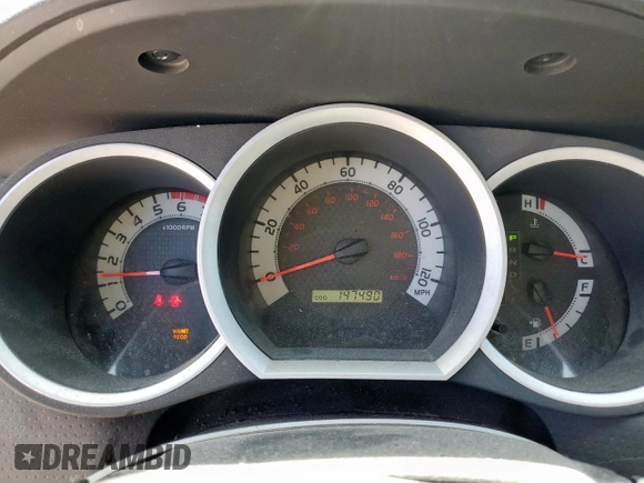 2013 Toyota Tacoma z VIN 5TFNX4CN7DX023126, wystawiony jako Copart lot #52924135 z przebiegiem 147 490 mil mil oraz Szkoda całkowita • Salvage title. Historia ofert i sprzedaży dostępna na DreamBid. Obrazek 9.
