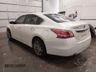 2015 Nissan Altima S with VIN 1N4AL3AP1FC169711, listed as a IAAI auction lot 41884037 with 129,228 mi miles and . Bid and sale history available at DreamBid. Image 3.