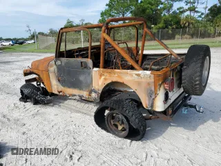 1985 Jeep CJ with VIN 1JCCM87E5FT029727, listed as a Copart auction lot 71958704 with Not Provided miles and Non Repairable. Bid and sale history available at carsss.com. Image 2.