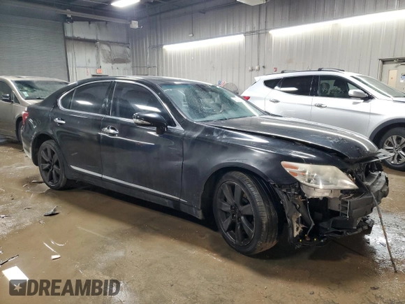 2011 Lexus LS 460 z VIN JTHCL5EF7B5009748, wystawiony jako Copart lot #43525565 z przebiegiem 215 040 mil mil oraz Szkoda całkowita • Salvage title. Historia ofert i sprzedaży dostępna na DreamBid. Obrazek 4.
