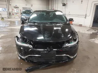 2015 Chrysler 200 Limited with VIN 1C3CCCAB9FN503886, listed as a IAAI auction lot 41584971 with 126,206 mi miles. Bid and sale history available at carsss.com. Image 12.