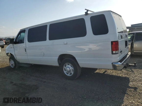 2014 Ford Econoline Passenger XL z VIN 1FBSS3BL1EDA85723, wystawiony jako Copart lot #53297125 z przebiegiem 245 566 mil mil oraz Szkoda całkowita • Salvage title. Historia ofert i sprzedaży dostępna na DreamBid. Obrazek 2.