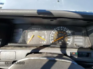 1991 Toyota Camry z VIN 4T1SV24E1MU369875, wystawiony jako Copart lot #79859504 z przebiegiem 138 718 mil mil oraz Szkoda całkowita • Salvage title. Historia ofert i sprzedaży dostępna na DreamBid. Obrazek 9.
