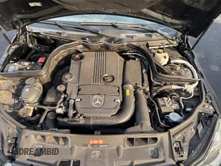 2012 Mercedes-Benz C 250 Sport z VIN WDDGF4HB7CR231400, wystawiony jako Copart lot #58000085 z przebiegiem 59 800 mil mil oraz Szkoda całkowita • Salvage title. Historia ofert i sprzedaży dostępna na DreamBid. Obrazek 7.